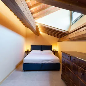 Sdrucciolo Dei Pitti Fourth Floor Apartment Florence