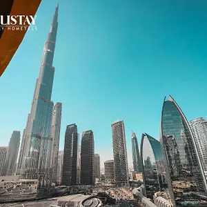 Holistay Luxury Homes - Burj Khalifa View - Direct Access Mall Apartment Dubai