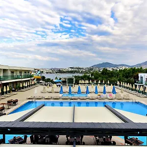 4* منتجع جاسمين بيتش